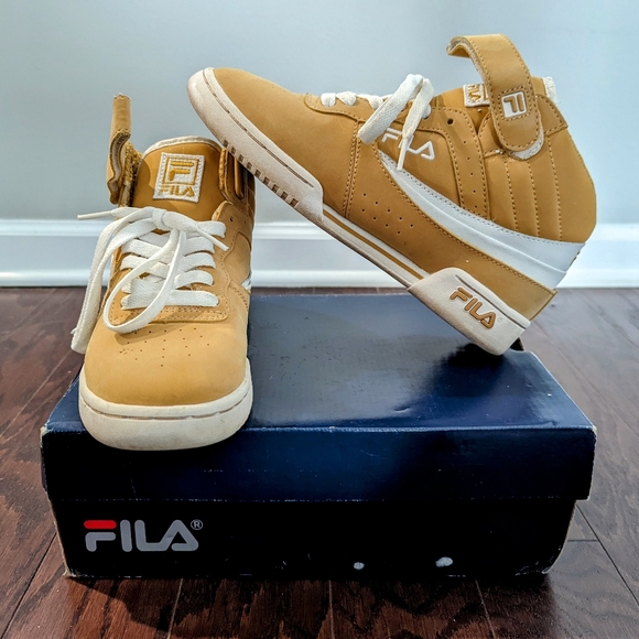 fila weathertech sneakers